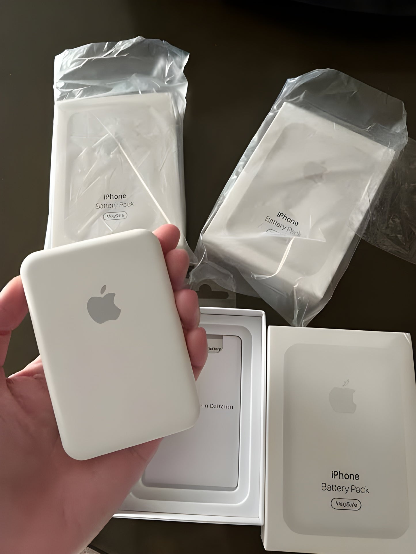 Fast Wireless charging 20W for Iphone 5000 MAH | FREE DELIVERY